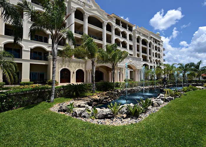 Aparthotel The Landmark Of Cozumel